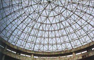 九龙坡铝镁锰板屋面网架在设计时要注意哪些细节